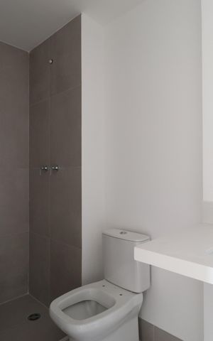Apartamento à venda com 60m², 2 quartos e 2 vagasBanheiro da Suíte