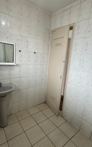 Apartamento para alugar com 44m², 2 quartos e 1 vaga Apartamento para alugar com 44m², 2 quartos e 1 vagaBanheiro