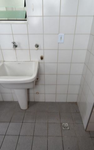 Apartamento para alugar com 83m², 3 quartos e 1 vagaÁrea de Serviço