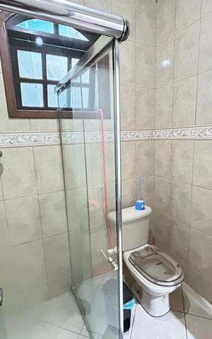 Casa à venda com 50m², 3 quartos e 2 vagasBanheiro Social