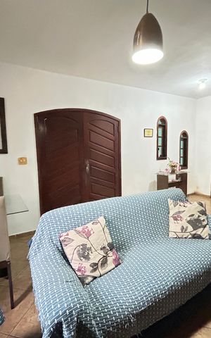 Casa à venda com 50m², 3 quartos e 2 vagasSala