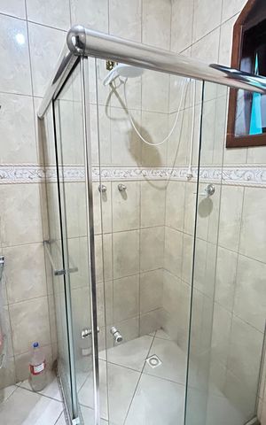 Casa à venda com 50m², 3 quartos e 2 vagasBanheiro Social