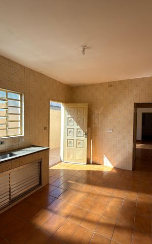Casa para alugar com 125m², 2 quartos e 1 vaga Casa para alugar com 125m², 2 quartos e 1 vagaCozinha