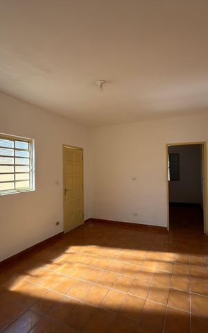 Casa para alugar com 125m², 2 quartos e 1 vaga Casa para alugar com 125m², 2 quartos e 1 vagaSala