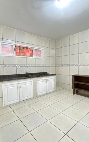 Casa para alugar com 150m², 2 quartos e 1 vaga Casa para alugar com 150m², 2 quartos e 1 vagaCozinha