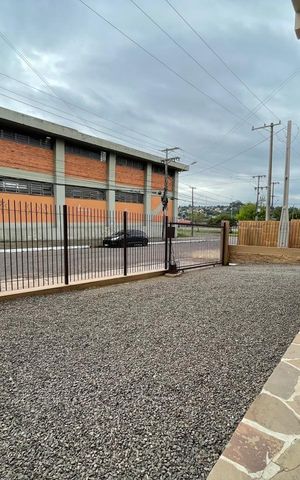 Casa para alugar com 180m², 3 quartos e 2 vagas Casa para alugar com 180m², 3 quartos e 2 vagasÁrea externa