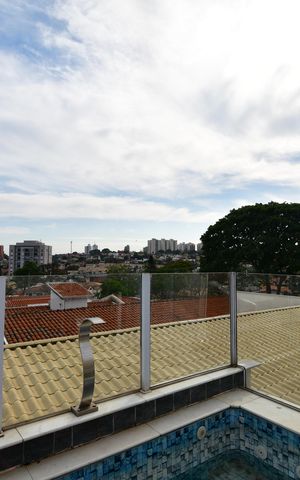 Casa à venda com 190m², 3 quartos e 2 vagasVaranda gourmet - Vista