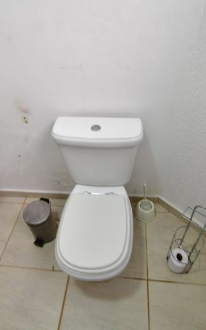 Casa à venda com 190m², 3 quartos e 2 vagasLavabo