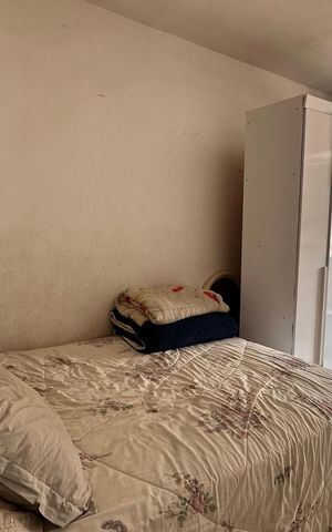 Casa à venda com 53m², 3 quartos e 1 vaga