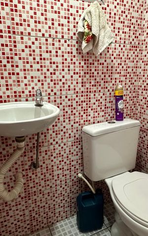 Casa à venda com 53m², 3 quartos e 1 vaga