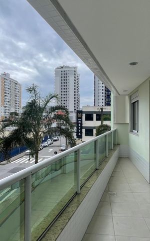 Apartamento para alugar com 134m², 4 quartos e 1 vaga Apartamento para alugar com 134m², 4 quartos e 1 vagaSacada