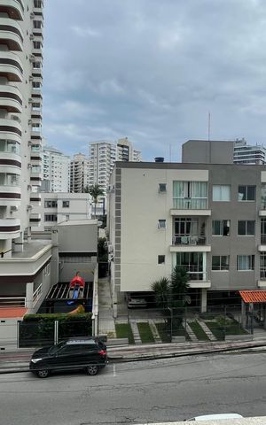 Apartamento para alugar com 134m², 4 quartos e 1 vaga Apartamento para alugar com 134m², 4 quartos e 1 vagaVista da área de serviço