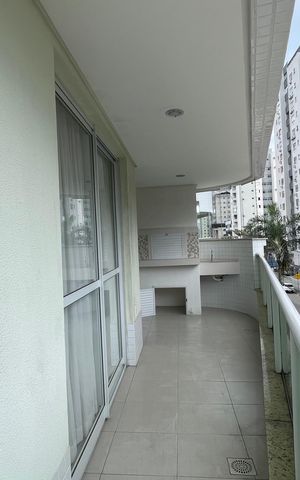 Apartamento para alugar com 134m², 4 quartos e 1 vaga Apartamento para alugar com 134m², 4 quartos e 1 vagaSacada