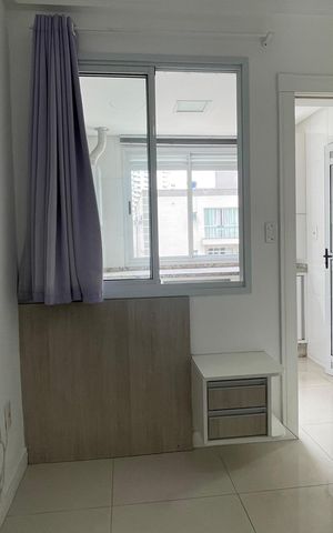Apartamento para alugar com 134m², 4 quartos e 1 vaga Apartamento para alugar com 134m², 4 quartos e 1 vagaDependência de empregada