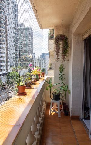 Apartamento à venda com 110m², 3 quartos e 1 vaga Apartamento à venda com 110m², 3 quartos e 1 vagaVaranda