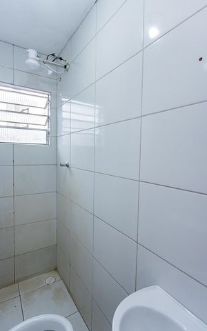 Casa para alugar com 50m², 1 quarto e 1 vaga Casa para alugar com 50m², 1 quarto e 1 vagaBanheiro suite