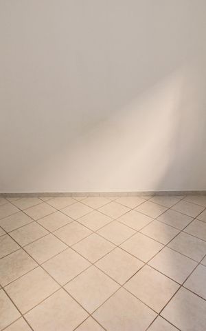 Casa para alugar com 130m², 2 quartos e 2 vagasQuarto Suíte