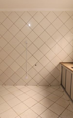Casa para alugar com 130m², 2 quartos e 2 vagasCozinha
