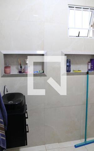 Casa para alugar com 150m², 3 quartos e 4 vagasBanheiro
