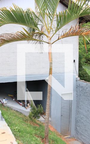 Casa à venda com 250m², 3 quartos e 4 vagasQuintal