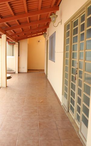 Casa à venda com 330m², 4 quartos e 3 vagasVaranda