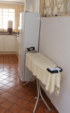 Casa à venda com 330m², 4 quartos e 3 vagasÁrea de Serviço