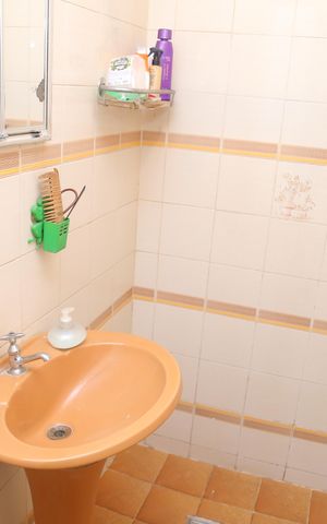 Casa à venda com 330m², 4 quartos e 3 vagasBanheiro