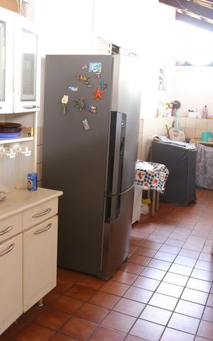 Casa à venda com 330m², 4 quartos e 3 vagasCozinha