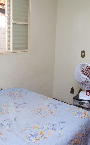 Casa à venda com 330m², 4 quartos e 3 vagasQuarto