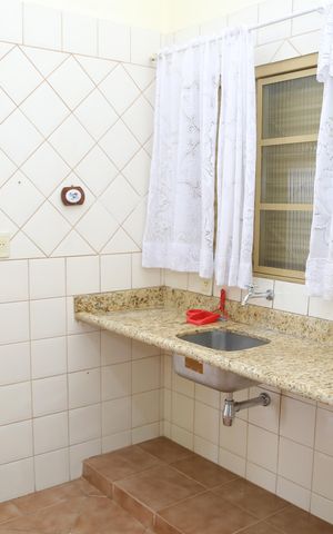 Casa à venda com 330m², 4 quartos e 3 vagasCozinha