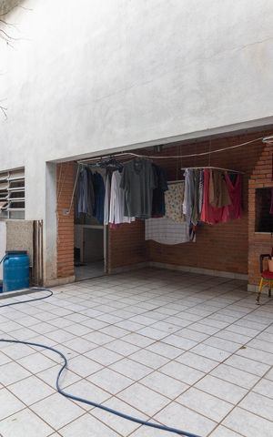 Casa para alugar com 283m², 3 quartos e 2 vagas Casa para alugar com 283m², 3 quartos e 2 vagasÁrea de Serviço