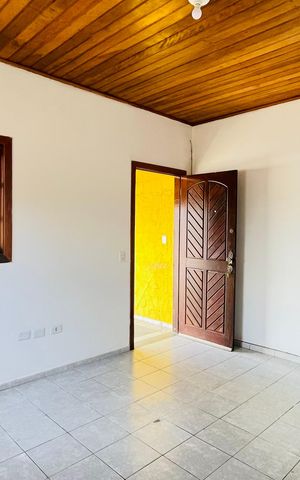 Casa para alugar com 125m², 2 quartos e 2 vagas Casa para alugar com 125m², 2 quartos e 2 vagasSala