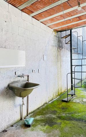 Casa para alugar com 125m², 2 quartos e 2 vagas Casa para alugar com 125m², 2 quartos e 2 vagasLavanderia