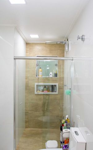 Casa à venda com 180m², 3 quartos e 3 vagasBanheiro da Suíte 1