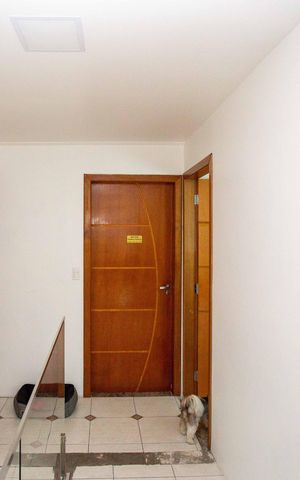 Casa à venda com 180m², 3 quartos e 3 vagasHall