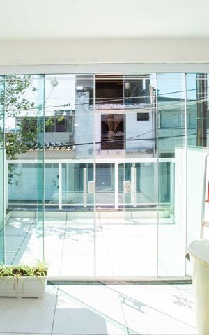 Casa à venda com 180m², 3 quartos e 3 vagasÁrea de Serviço