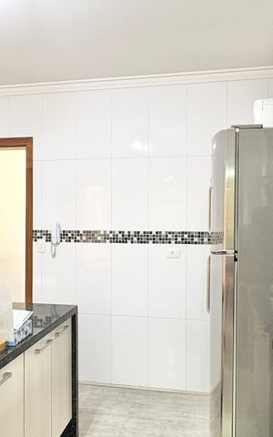 Casa de condomínio à venda com 118m², 2 quartos e 2 vagas Casa de condomínio à venda com 118m², 2 quartos e 2 vagasCozinha