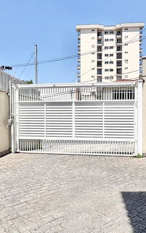 Casa de condomínio à venda com 118m², 2 quartos e 2 vagas Casa de condomínio à venda com 118m², 2 quartos e 2 vagasÁrea comum