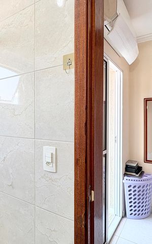 Casa de condomínio à venda com 118m², 2 quartos e 2 vagas Casa de condomínio à venda com 118m², 2 quartos e 2 vagasBanheiro da Suíte 2