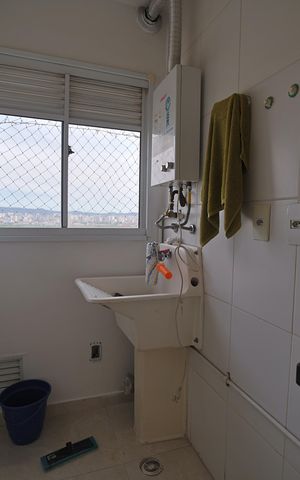 Apartamento para alugar com 47m², 2 quartos e 1 vagaCozinha e Área de Serviço