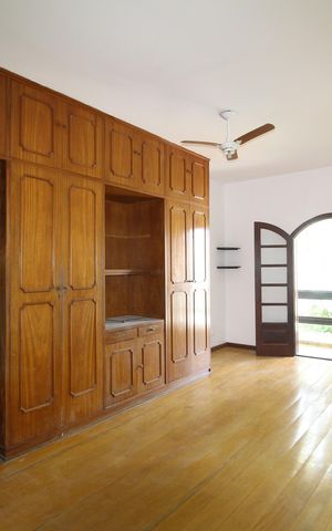 Casa para alugar com 450m², 4 quartos e 4 vagasQuarto 2