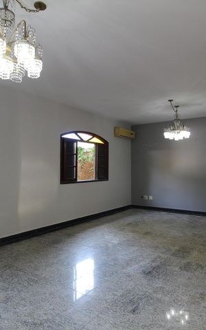 Casa para alugar com 450m², 4 quartos e 4 vagasSala
