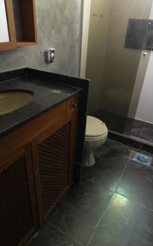 Casa para alugar com 450m², 4 quartos e 4 vagasQuarto 4 - Suíte