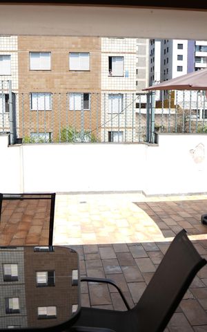 Apartamento à venda com 190m², 4 quartos e 3 vagasÁrea externa