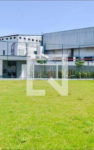 Apartamento para alugar com 44m², 2 quartos e 1 vagaQuadra