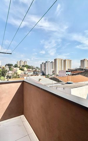 Casa para alugar com 70m², 3 quartos e sem vagaVaranda