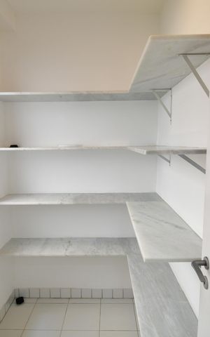 Apartamento para alugar com 101m², 2 quartos e 2 vagasCozinha - Despensa