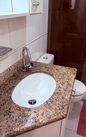 Apartamento à venda com 67m², 2 quartos e 1 vaga Apartamento à venda com 67m², 2 quartos e 1 vagaBanheiro social
