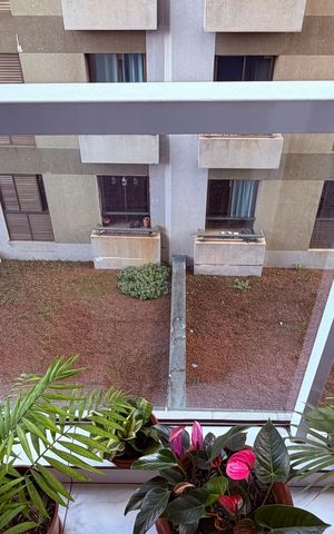 Apartamento à venda com 67m², 2 quartos e 1 vaga Apartamento à venda com 67m², 2 quartos e 1 vagaVaranda