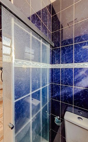 Casa para alugar com 200m², 3 quartos e 2 vagasBanheiro da Suíte